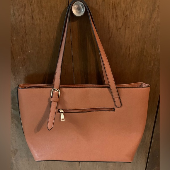 Brand new Elim & Paul XL Handbag Shoulder Bag Tote in brown. Gold hardware. - Picture 5 of 5